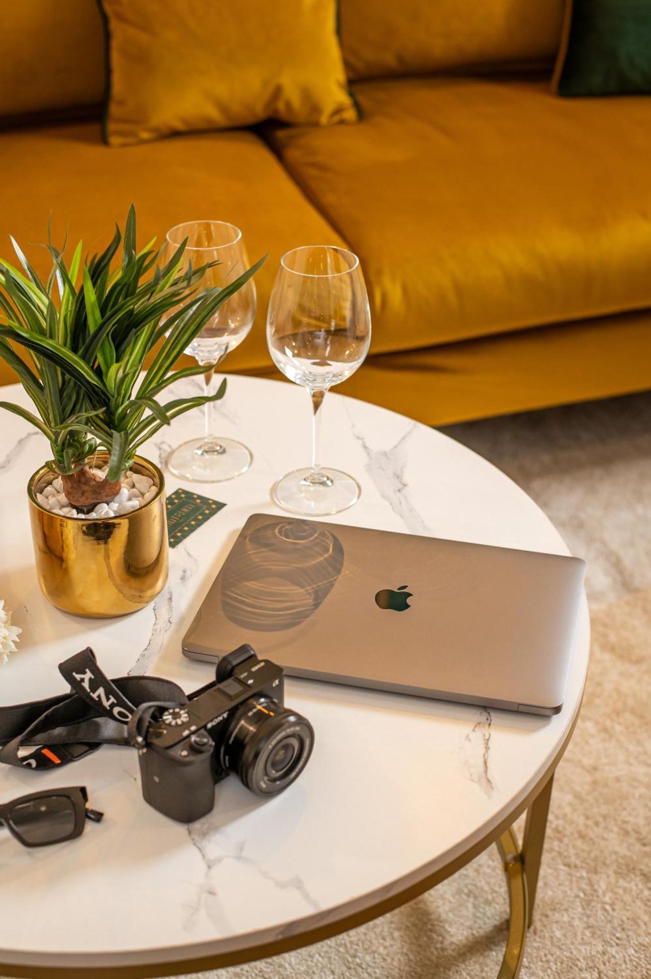 Quatrum Apartment Nápoly Kültér fotó